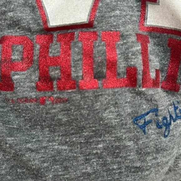 Phillies Size 10 Shirt - Picture 6 of 7